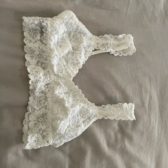 Arie white floral bralette - Picture 4 of 5